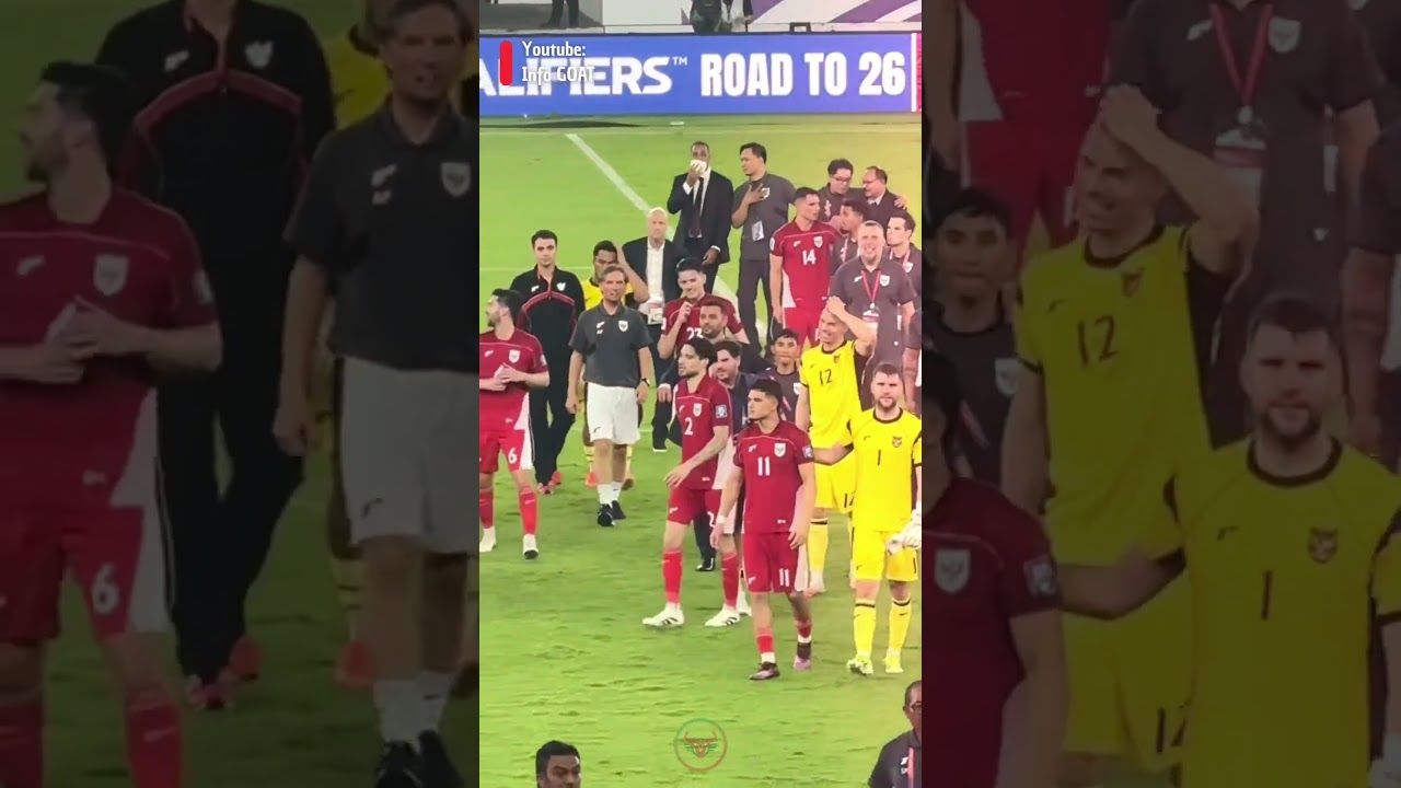Youtube Thumnail image of : “Robin van Persie bikin kejutan, ia prediksi Timnas Indonesia punya peluang besar lolos Piala Dunia